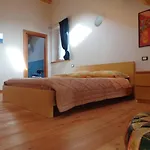 Coi De Pera Feriegård *